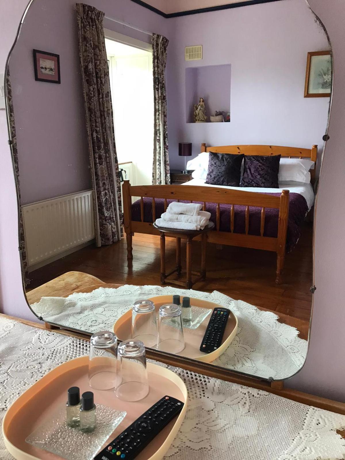 Kilburn House B&B Milltown  Екстериор снимка