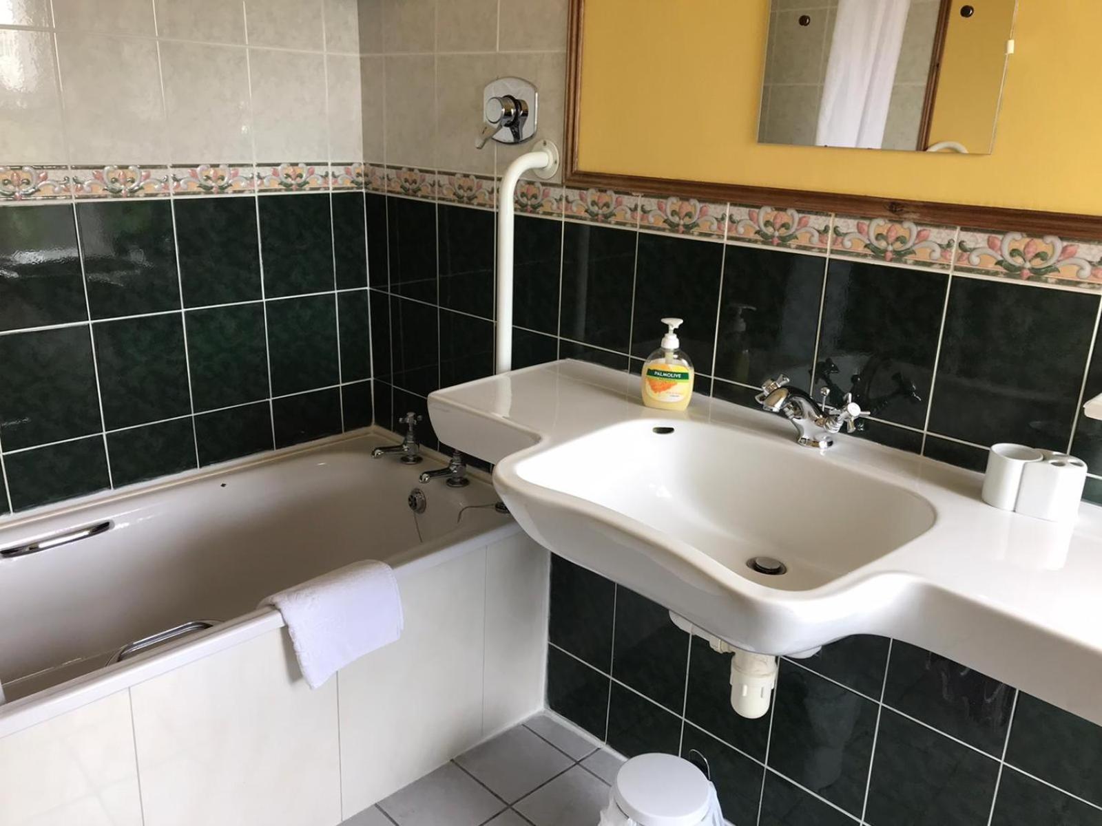 Kilburn House B&B Milltown  Екстериор снимка