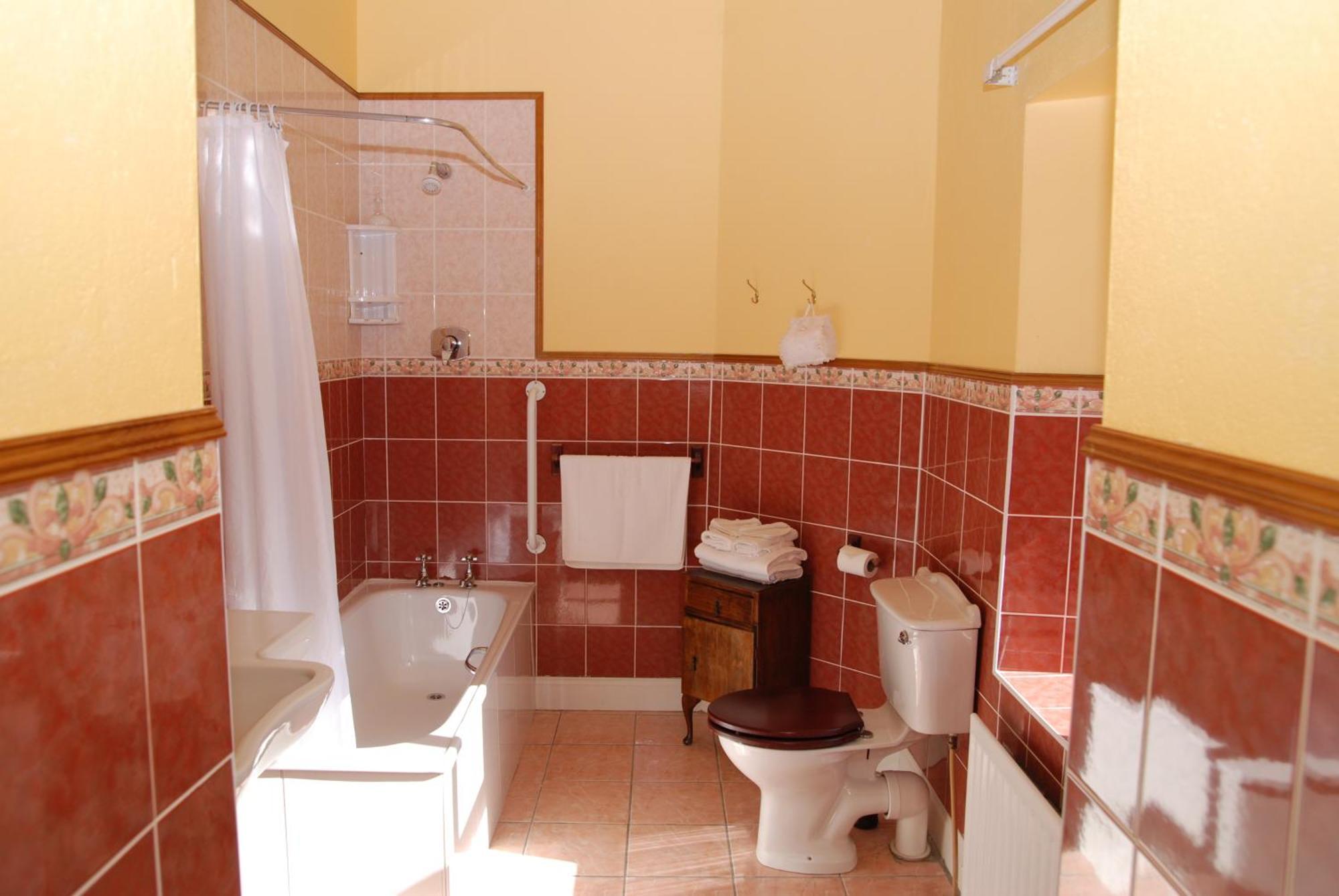 Kilburn House B&B Milltown  Екстериор снимка