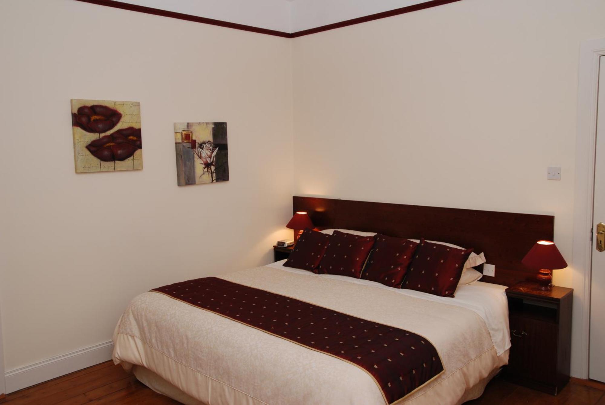 Kilburn House B&B Milltown  Екстериор снимка