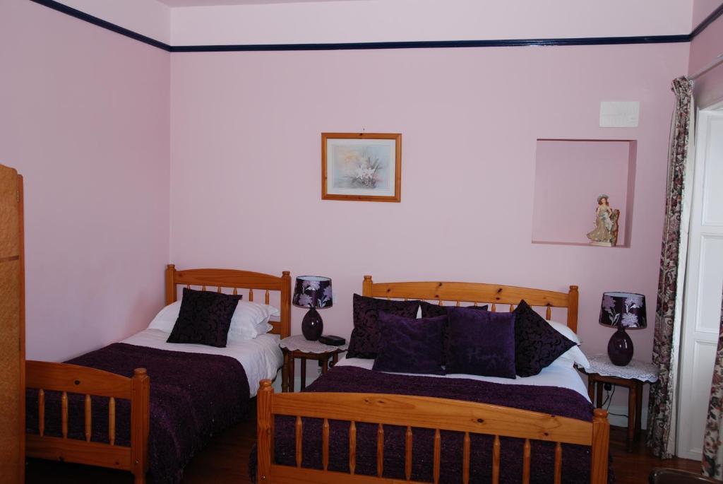 Kilburn House B&B Milltown  Стая снимка
